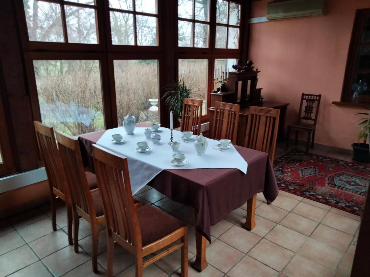 Dworek Pod Herbem Gądkowice Kültér fotó